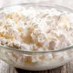 плошка с творогом